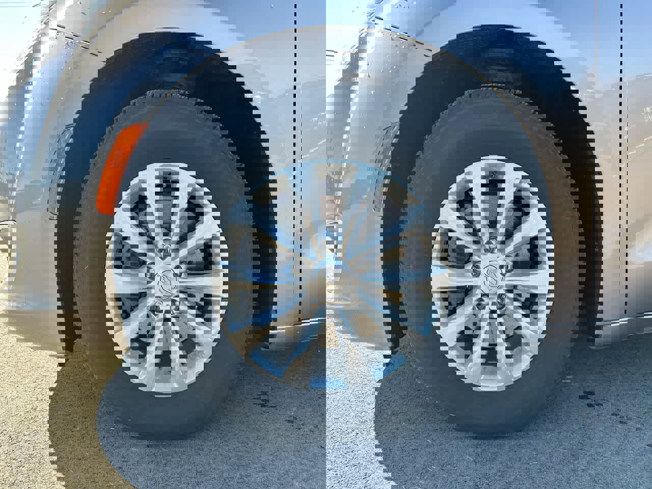 Used 2018 Chrysler Pacifica Touring-L image 19