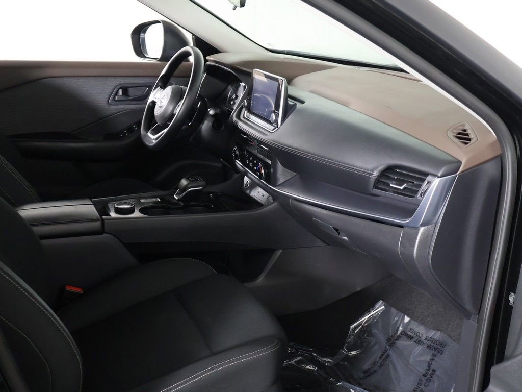 Used 2023 Nissan Rogue S AWD/4WD image 20