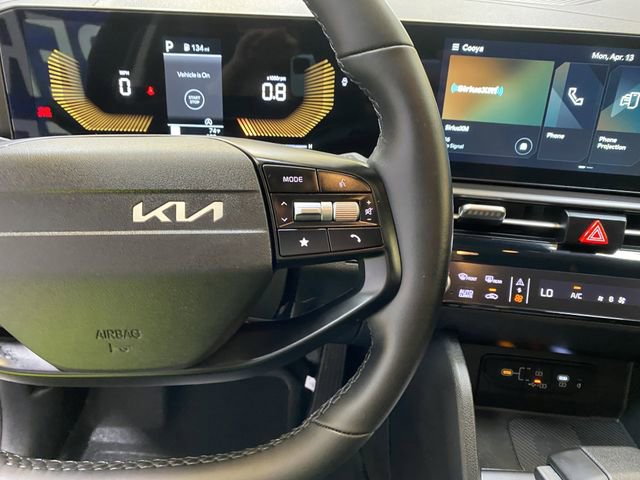 Used 2026 Kia Sportage EX image 32