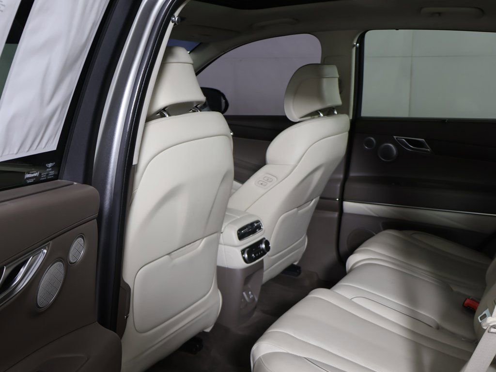 Used 2021 Genesis GV80 2.5T w/ Prestige Package 04 image 34