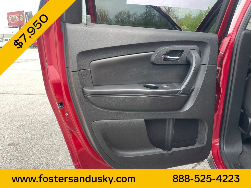 Used 2012 Chevrolet Traverse LT image 16