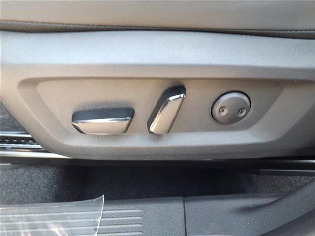 New 2026 Nissan Rogue SV w/ SV Premium Package image 26