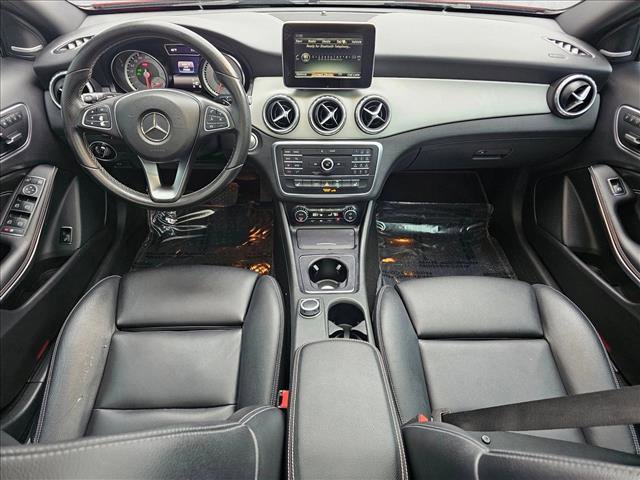 Used 2016 Mercedes-Benz GLA 250 image 17