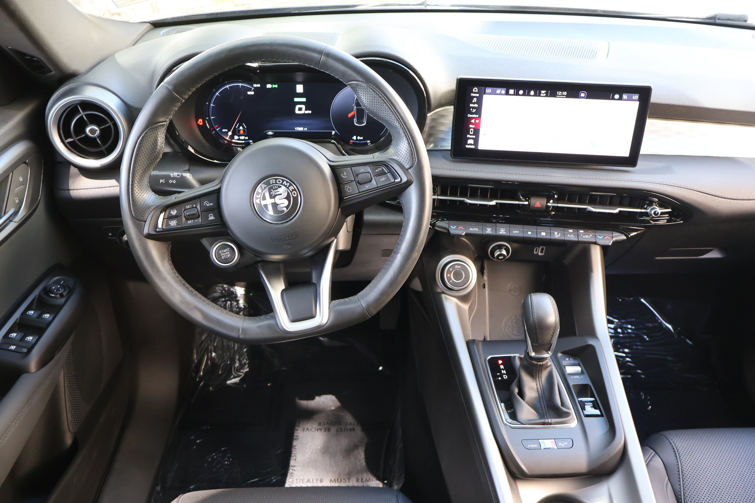Used 2024 Alfa Romeo Tonale Ti w/ Active Assist Package AWD/4WD image 18