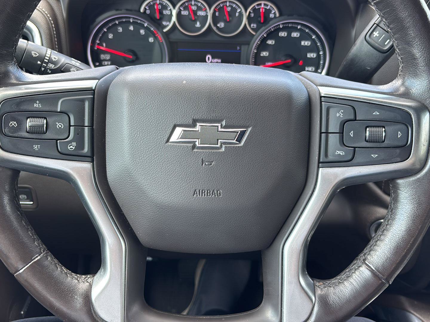 Used 2020 Chevrolet Silverado 1500 RST AWD/4WD image 18