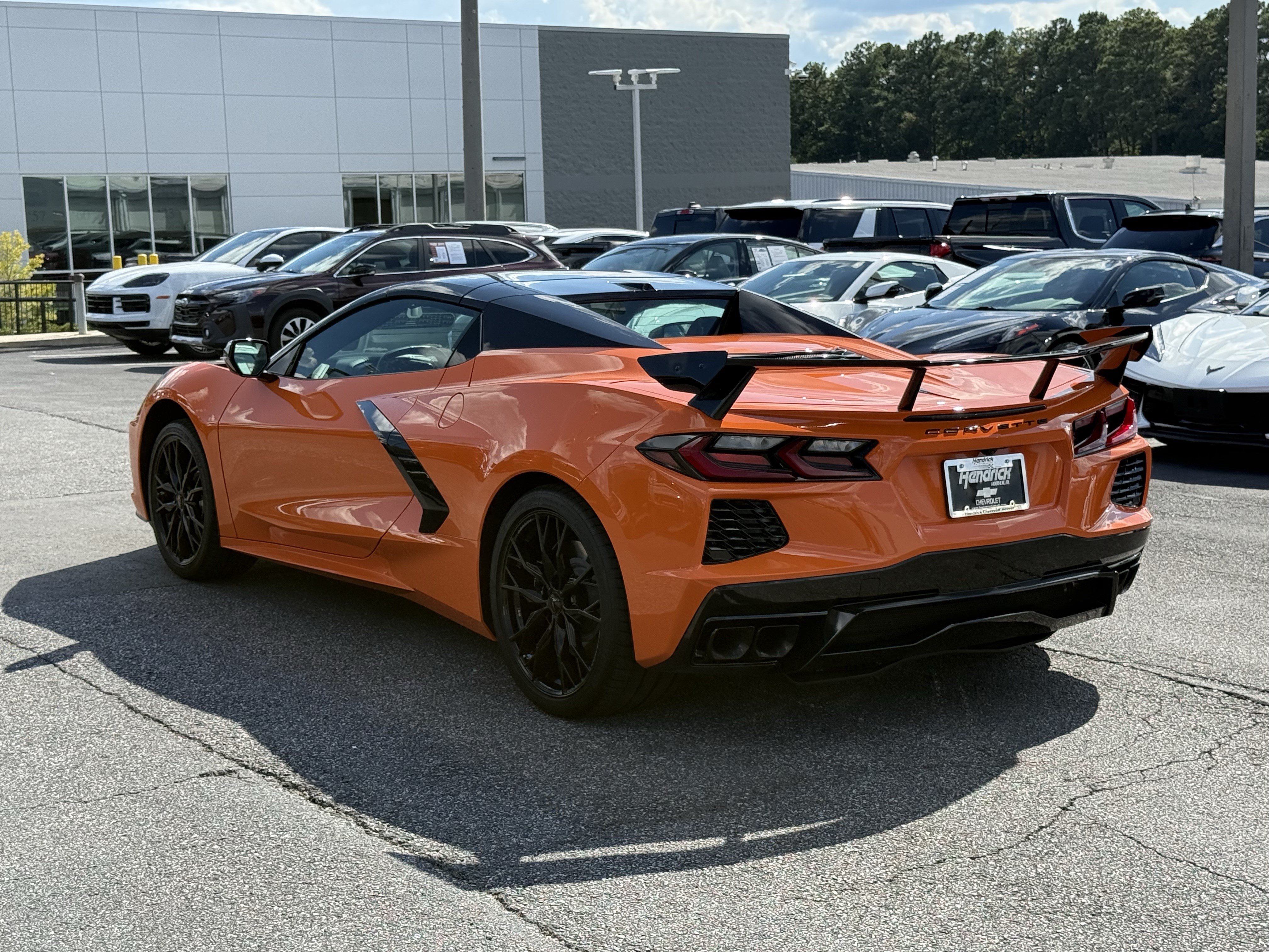 Used 2023 Chevrolet Corvette Stingray Premium Conv w/ Z51 Performance Package RWD image 21