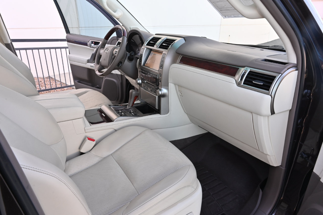 Used 2012 Lexus GX 460 Premium AWD/4WD image 12