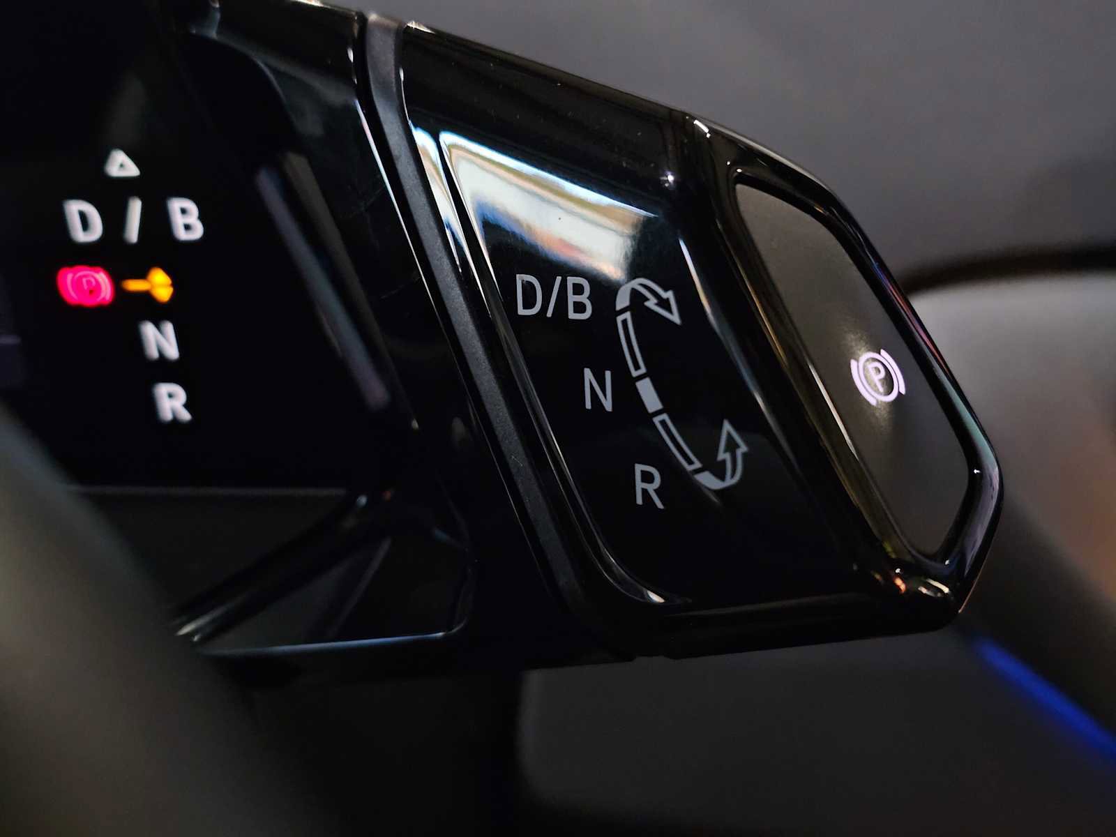 Used 2022 Volkswagen ID.4 Pro image 30