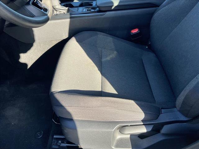 Used 2025 Toyota Camry LE image 10