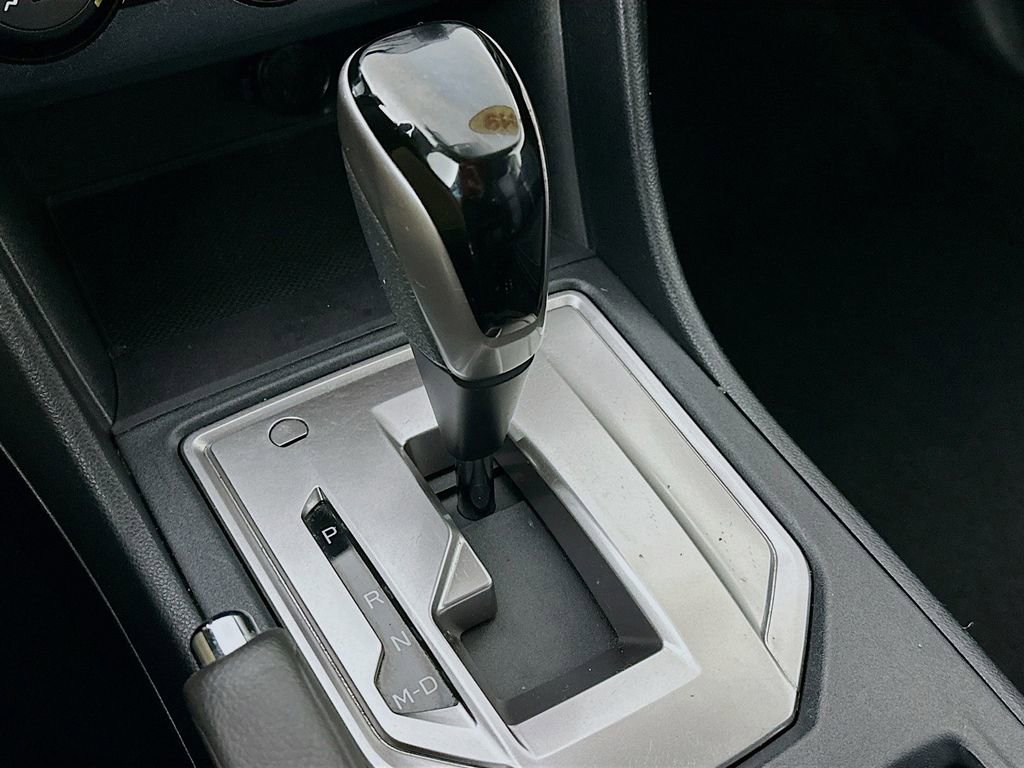 Used 2019 Subaru Crosstrek 2.0i Premium w/ Eyesight System image 22