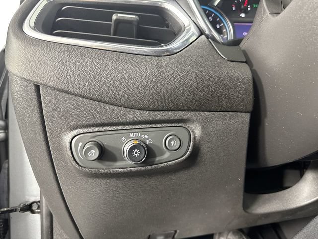 Used 2023 Chevrolet Equinox Premier AWD/4WD image 14
