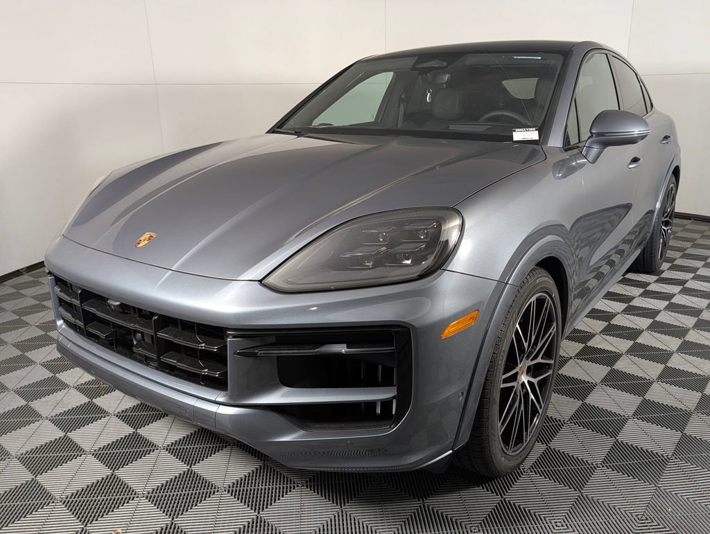 New 2026 Porsche Cayenne GTS