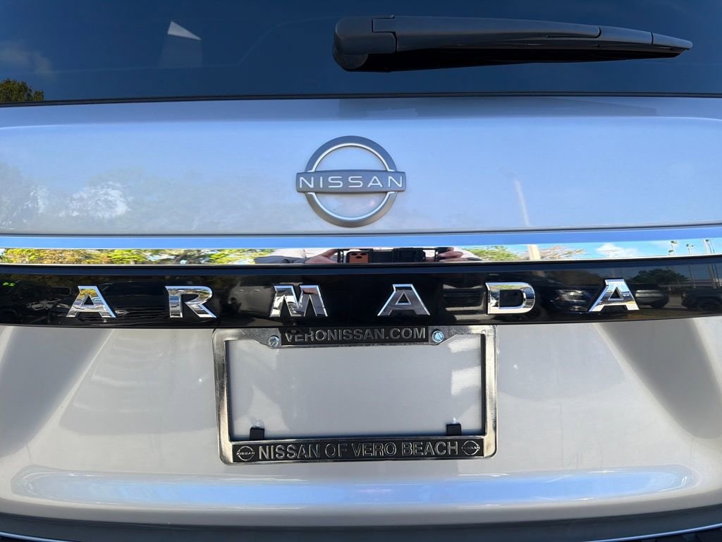 Certified 2024 Nissan Armada Platinum w/ Captain's Chairs Package image 10