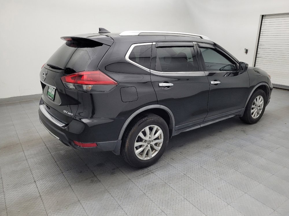 Used 2018 Nissan Rogue SV AWD/4WD image 10