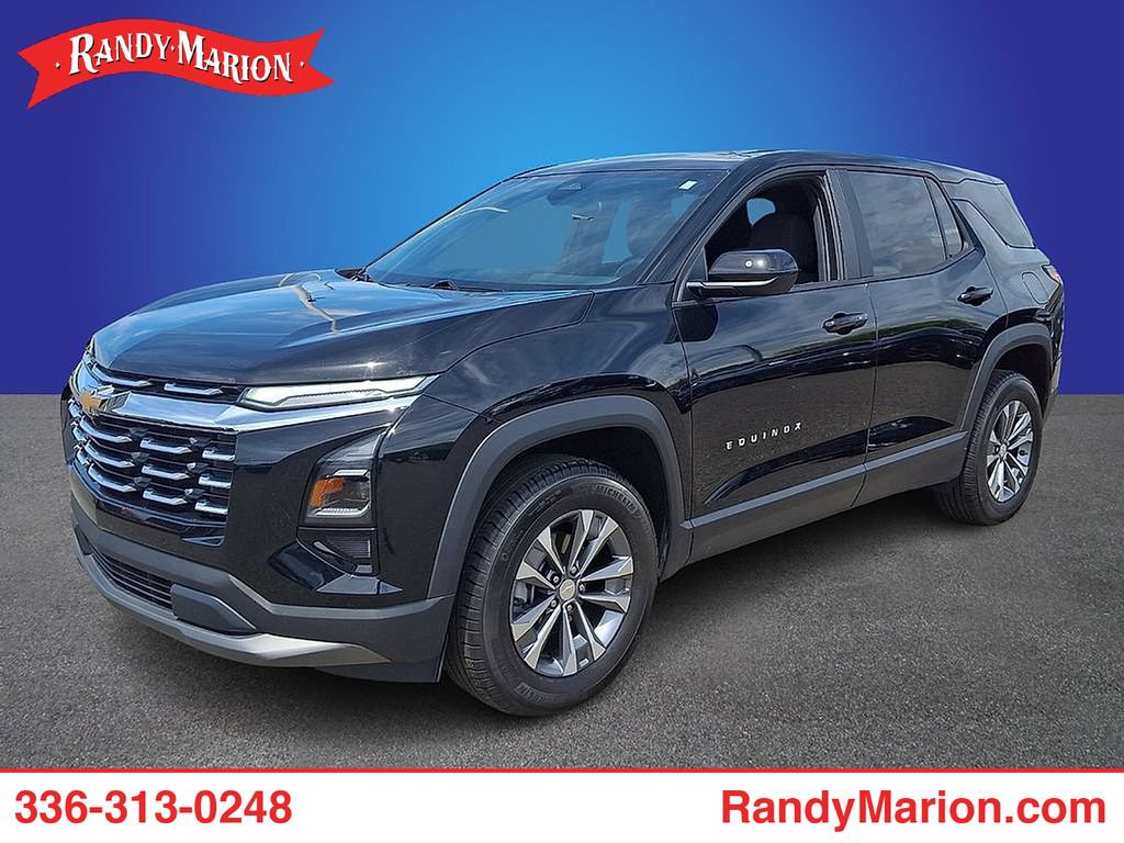 Used 2025 Chevrolet Equinox LT AWD/4WD image 1