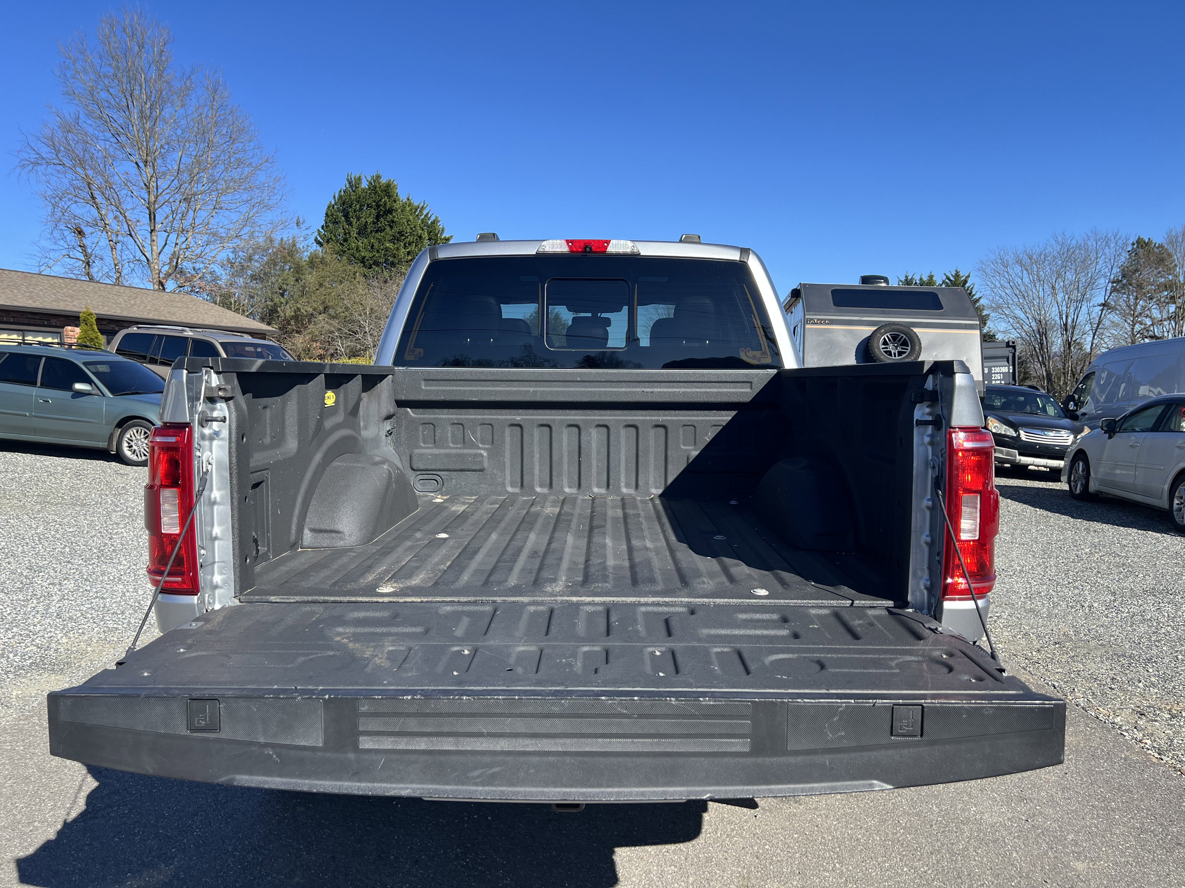 Used 2022 Ford F150 XLT w/ Equipment Group 302A High image 13