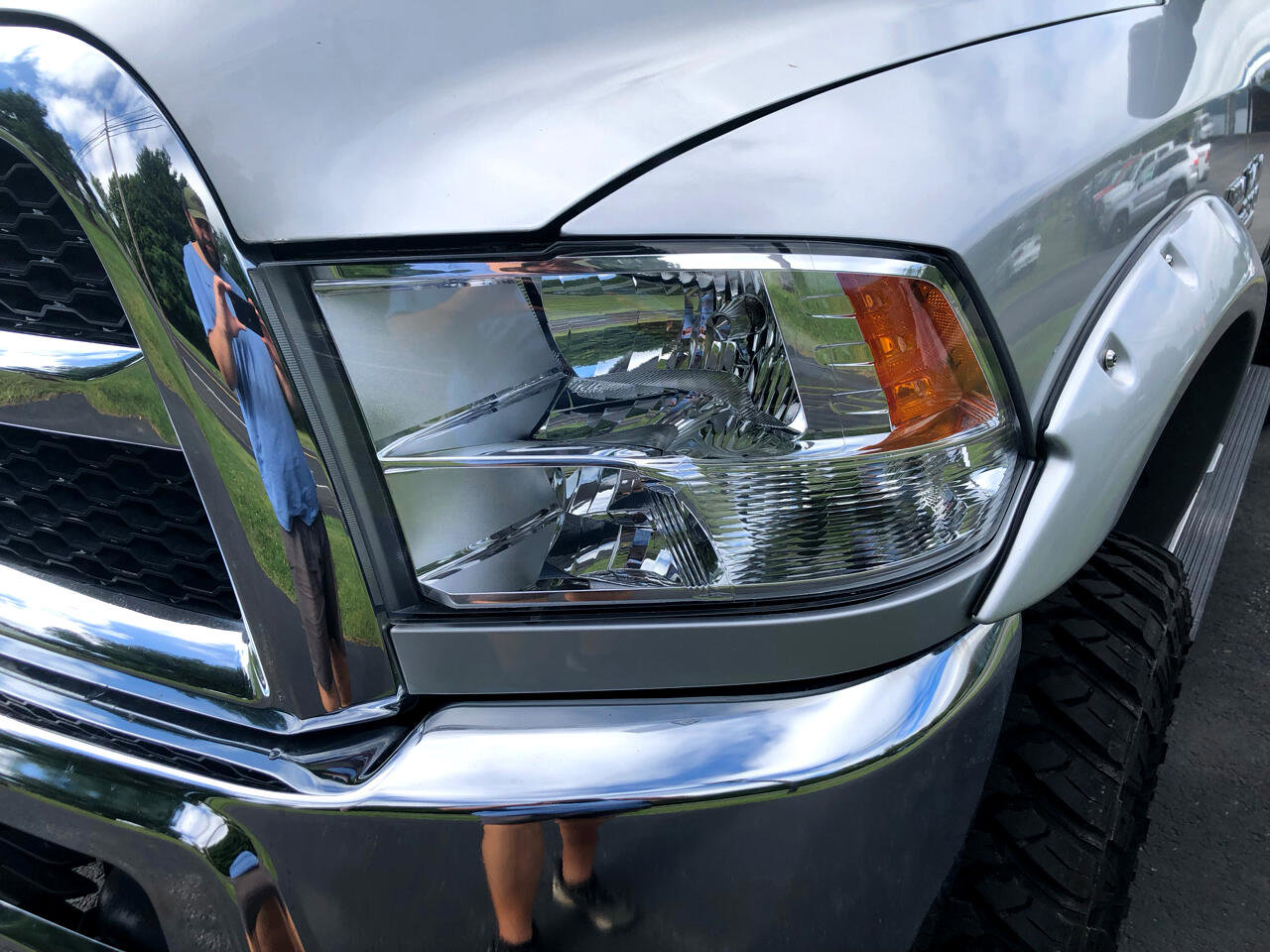 Used 2015 RAM 2500 SLT image 11