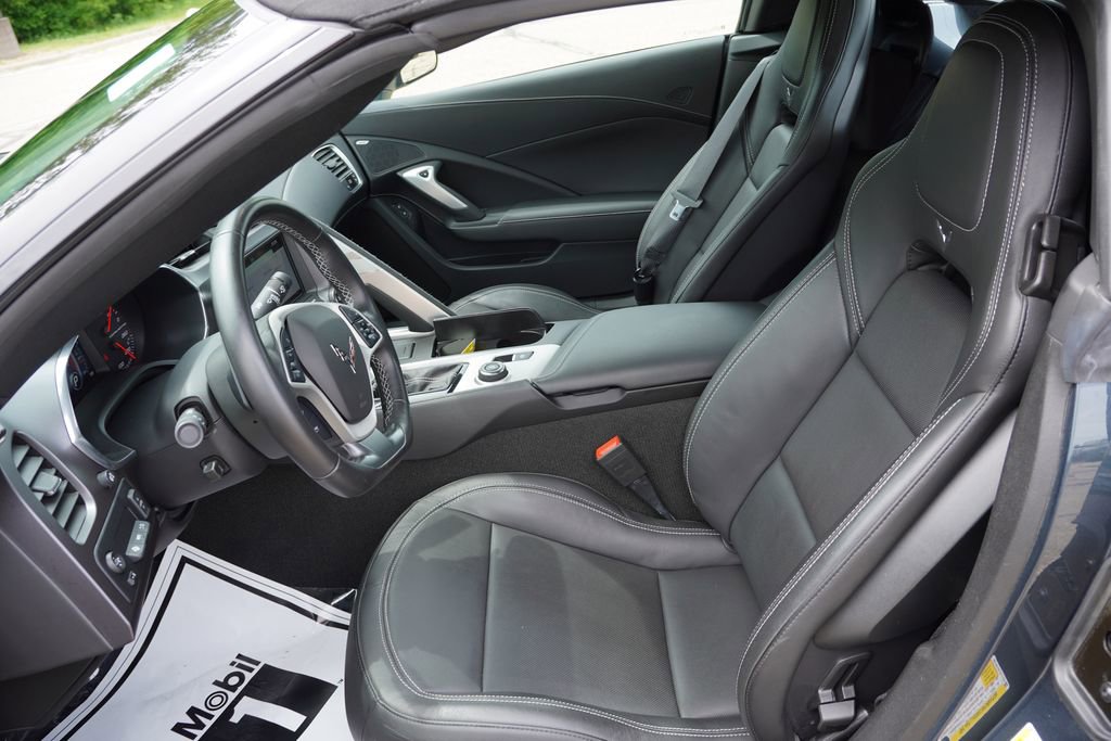 Used 2019 Chevrolet Corvette Grand Sport RWD image 18