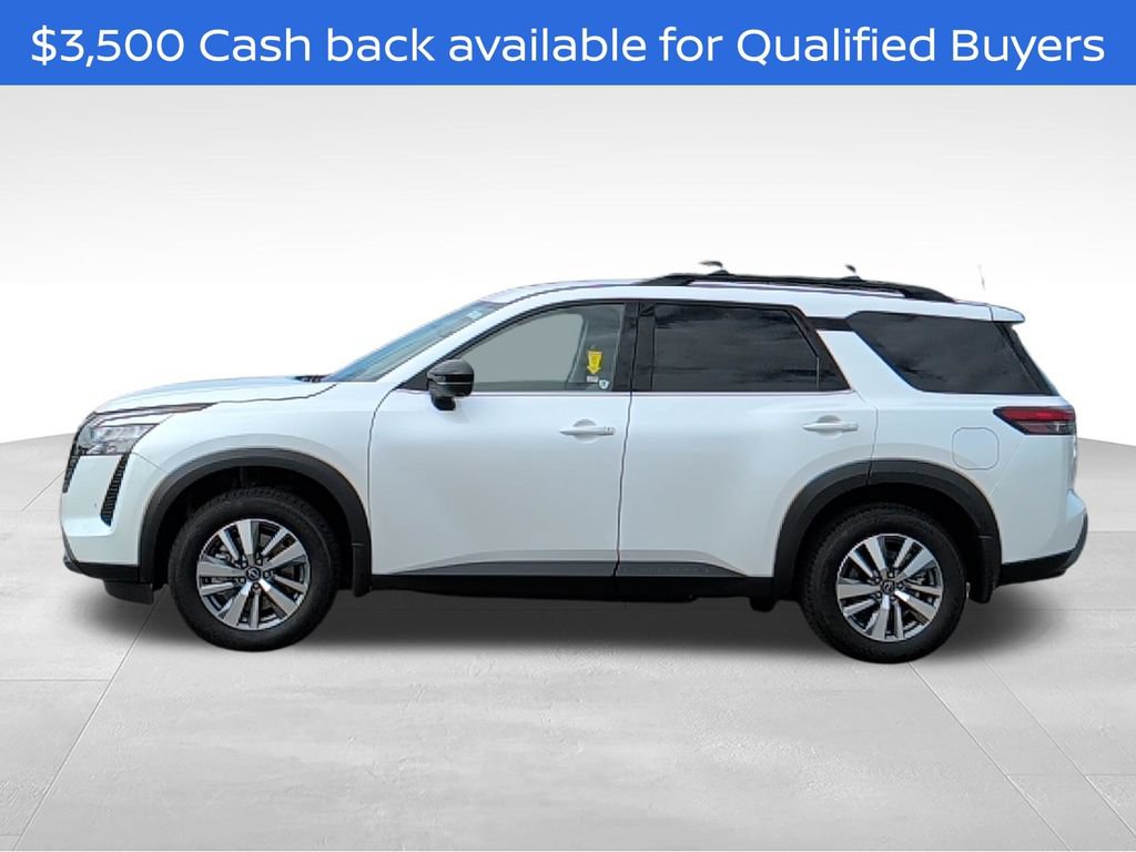 New 2026 Nissan Pathfinder SL FWD image 2