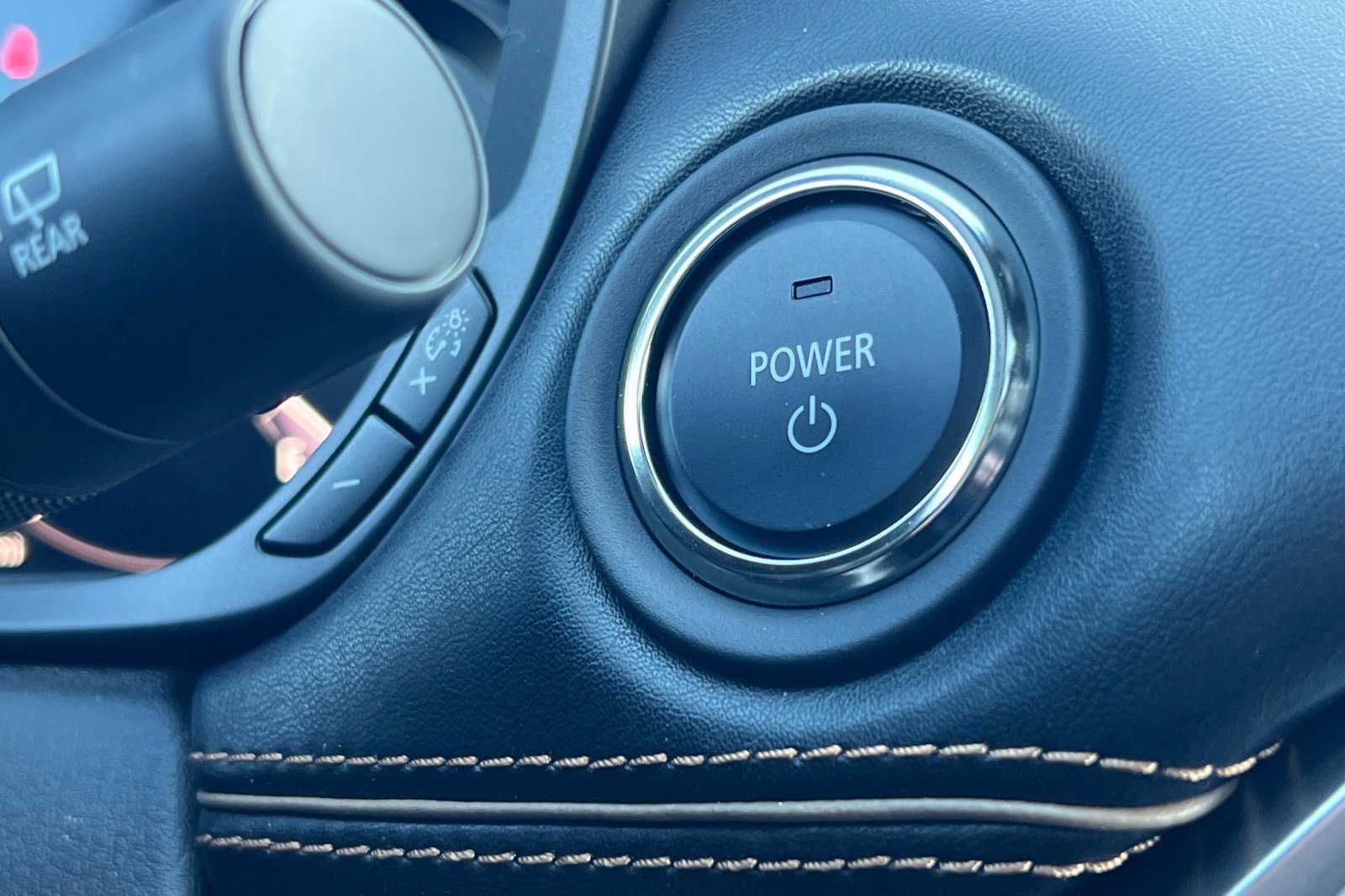 New 2025 MAZDA CX-70 Plug-In Hybrid w/ Premium Plus image 25