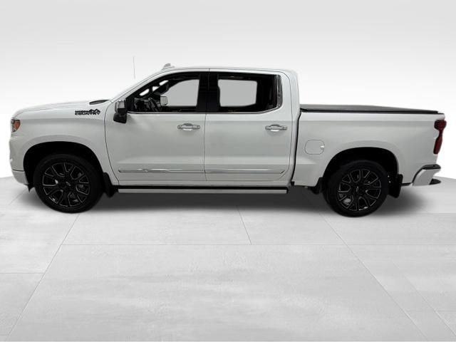 Certified 2024 Chevrolet Silverado 1500 High Country AWD/4WD image 3