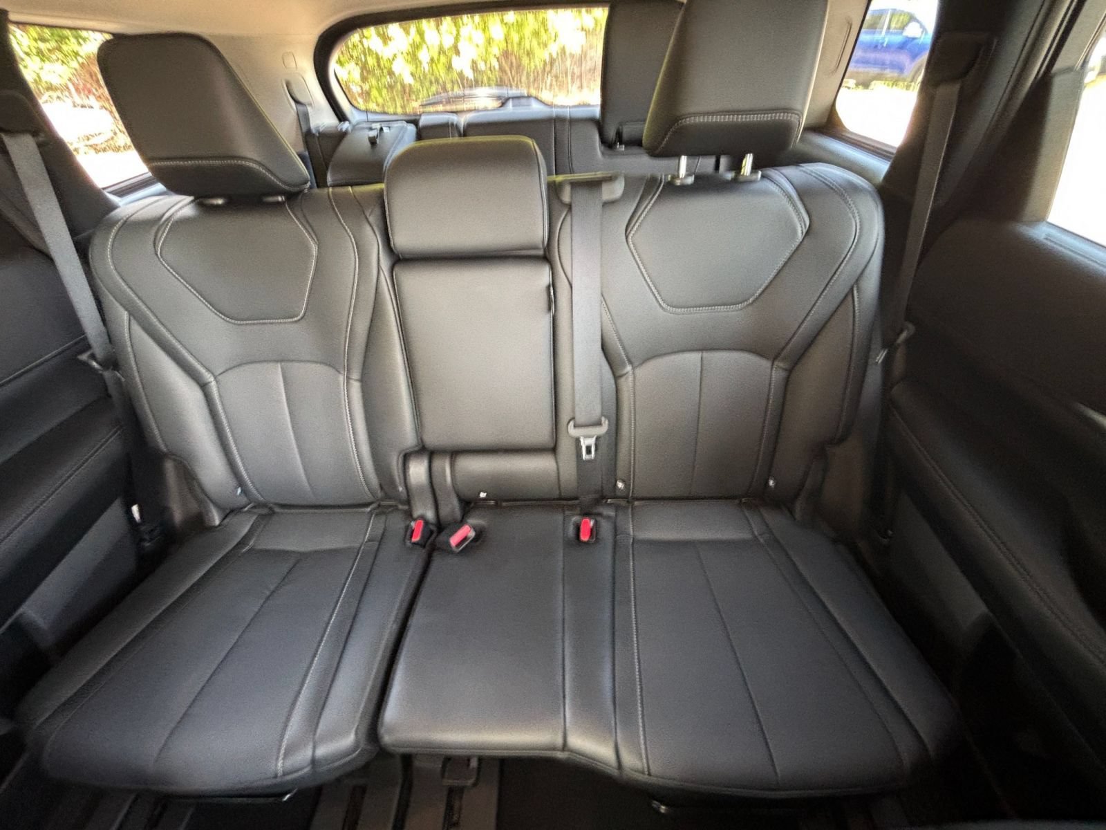 Used 2026 INFINITI QX60 Luxe FWD image 42