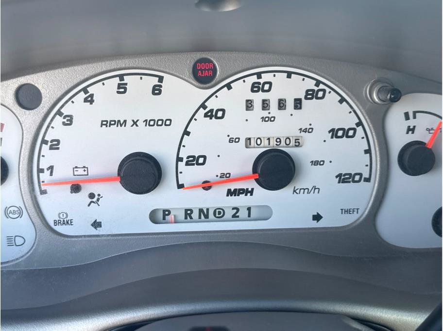 Used 2002 Ford Explorer Sport Trac 2WD image 3