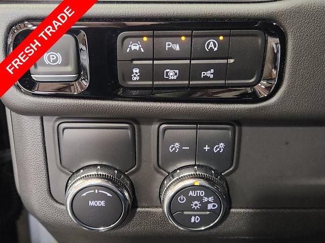 Used 2025 GMC Yukon XL Elevation w/ Technology Package RWD image 20