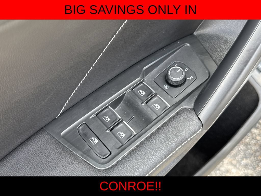 Used 2024 Volkswagen Tiguan SE R-Line FWD image 11