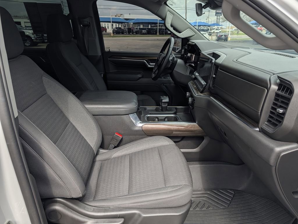 Used 2023 Chevrolet Silverado 1500 RST w/ Z71 Off-Road Package image 31