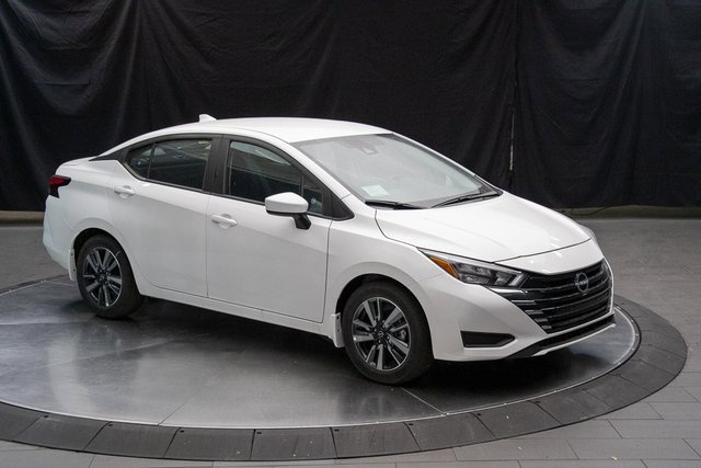 New 2025 Nissan Versa SV w/ Trunk Package image 2