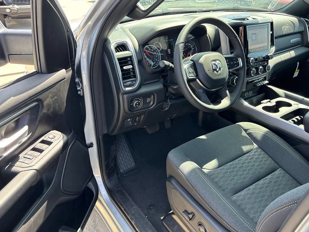 New 2026 RAM 1500 Big Horn w/ Night Edition AWD/4WD image 9
