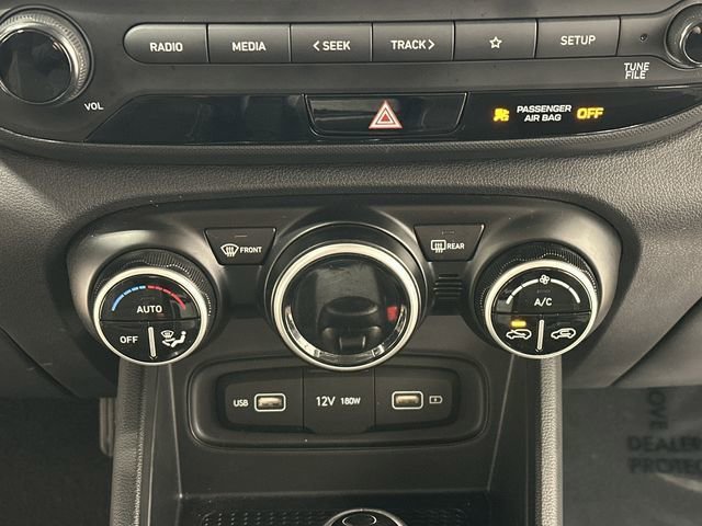 Used 2022 Hyundai Venue SEL w/ Cargo Package image 14