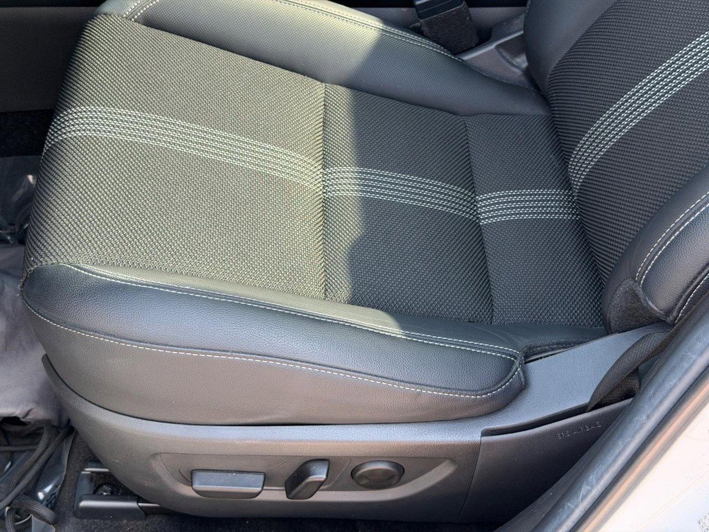 Used 2024 MAZDA CX-50 AWD 2.5 S w/ Cargo Package image 22