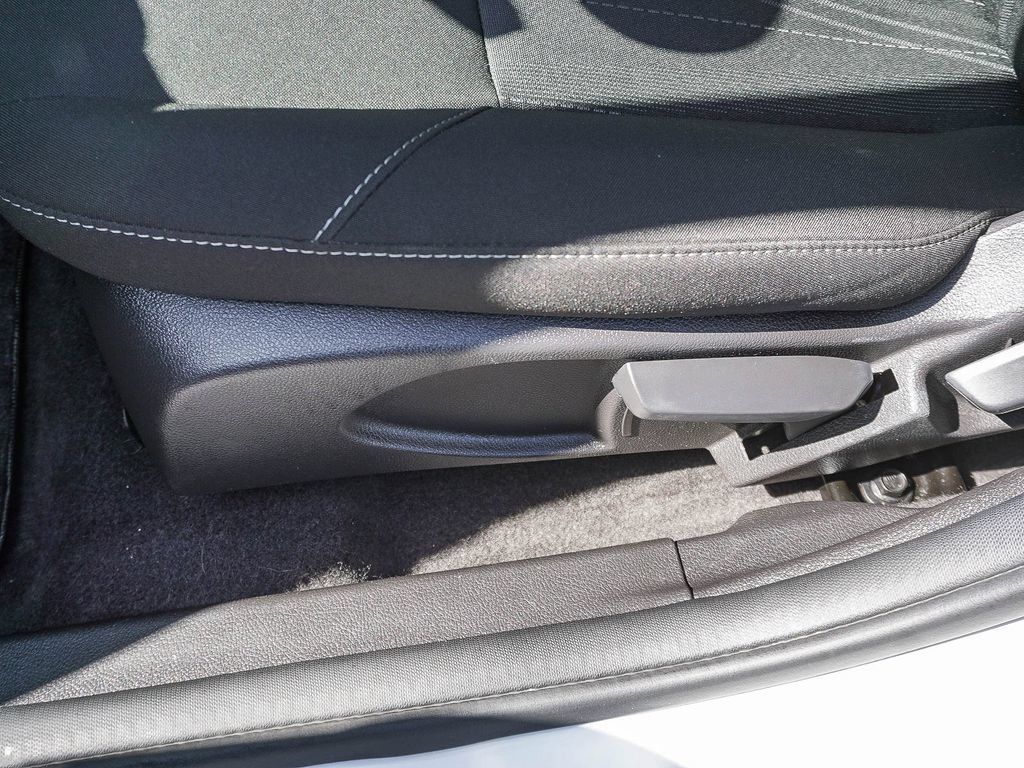 Used 2018 Ford Focus SEL FWD image 20