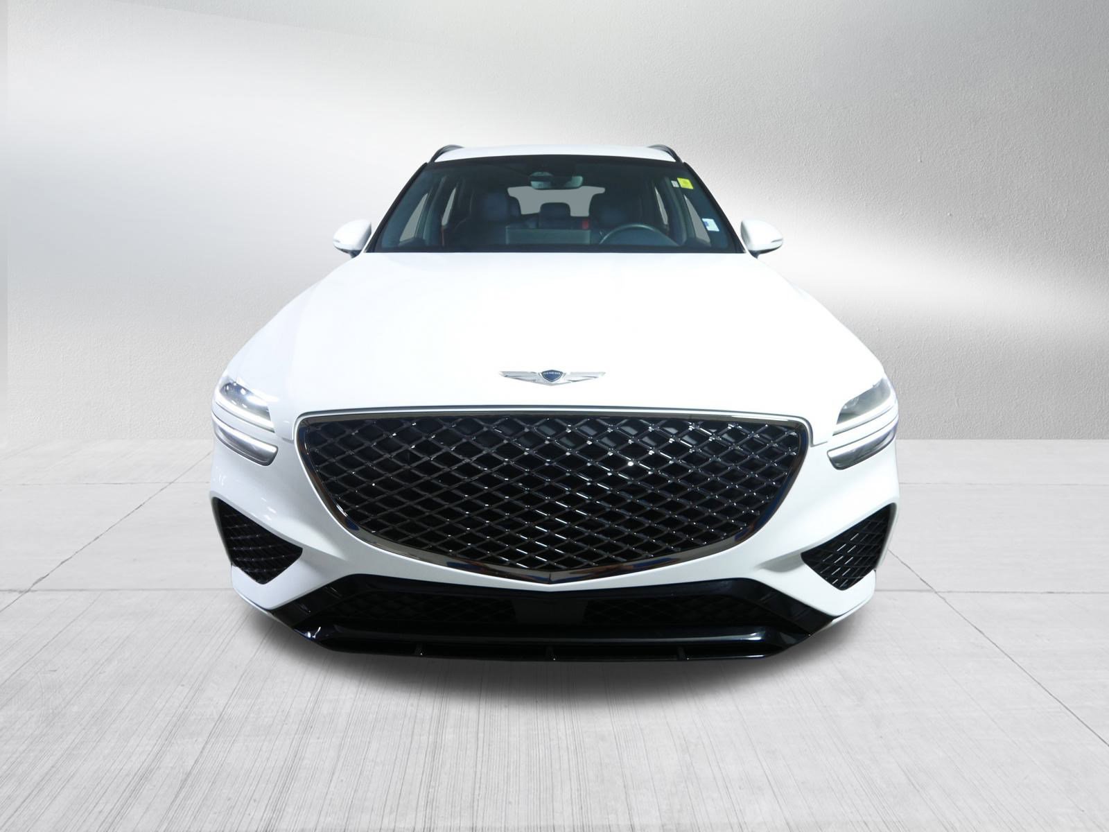 Used 2024 Genesis GV70 3.5T Sport image 2