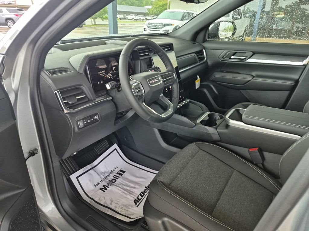 New 2026 GMC Terrain Elevation w/ Technology Package II FWD image 12