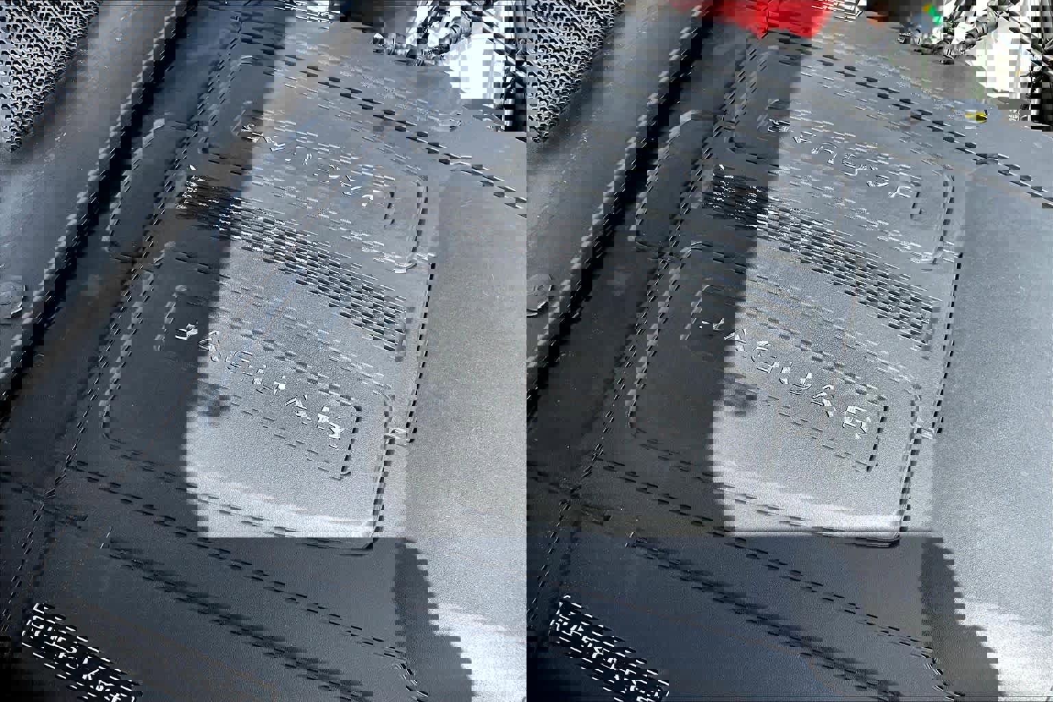 Used 2017 Jaguar XJ L Portfolio image 33