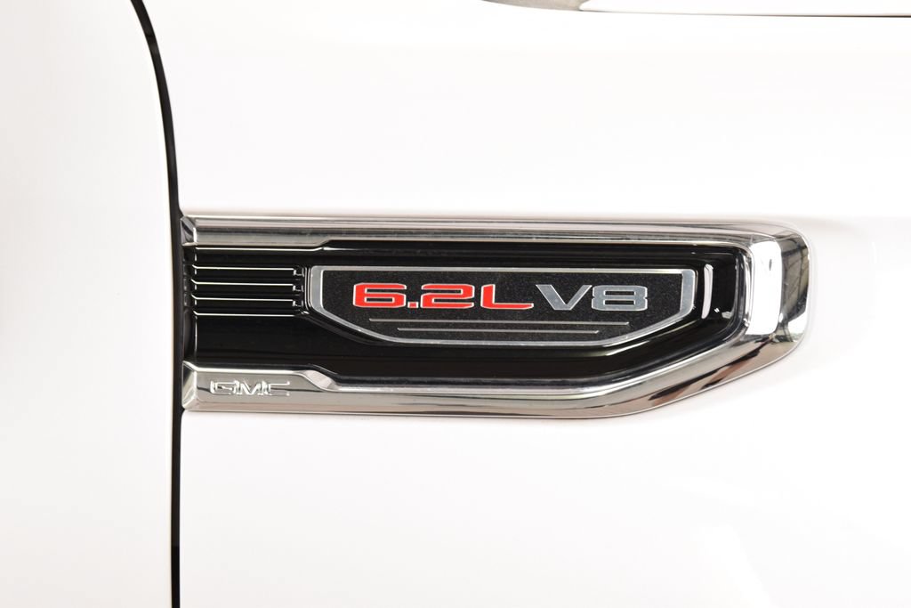 Used 2023 GMC Sierra 1500 Denali AWD/4WD image 16