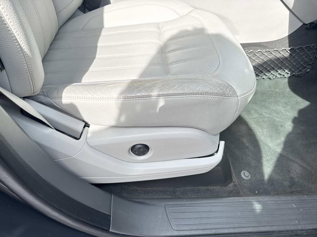 Used 2016 Mercedes-Benz GL 450 4MATIC image 14