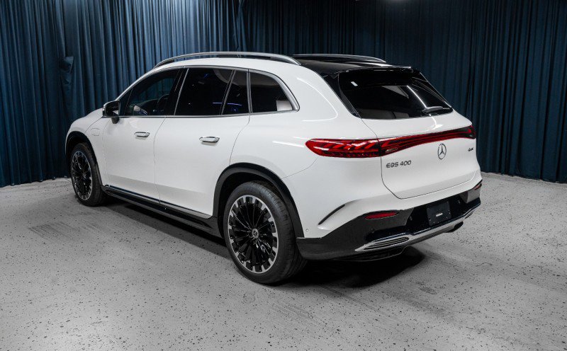 New 2026 Mercedes-Benz EQS 400 4MATIC SUV image 10
