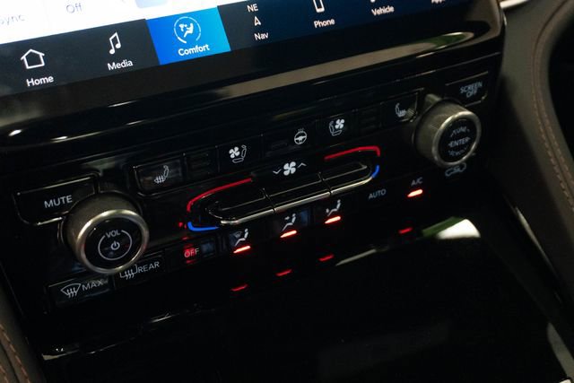Used 2022 Jeep Grand Cherokee Summit image 30
