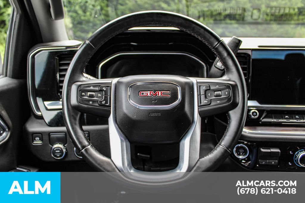 Used 2025 GMC Sierra 1500 SLT RWD image 23