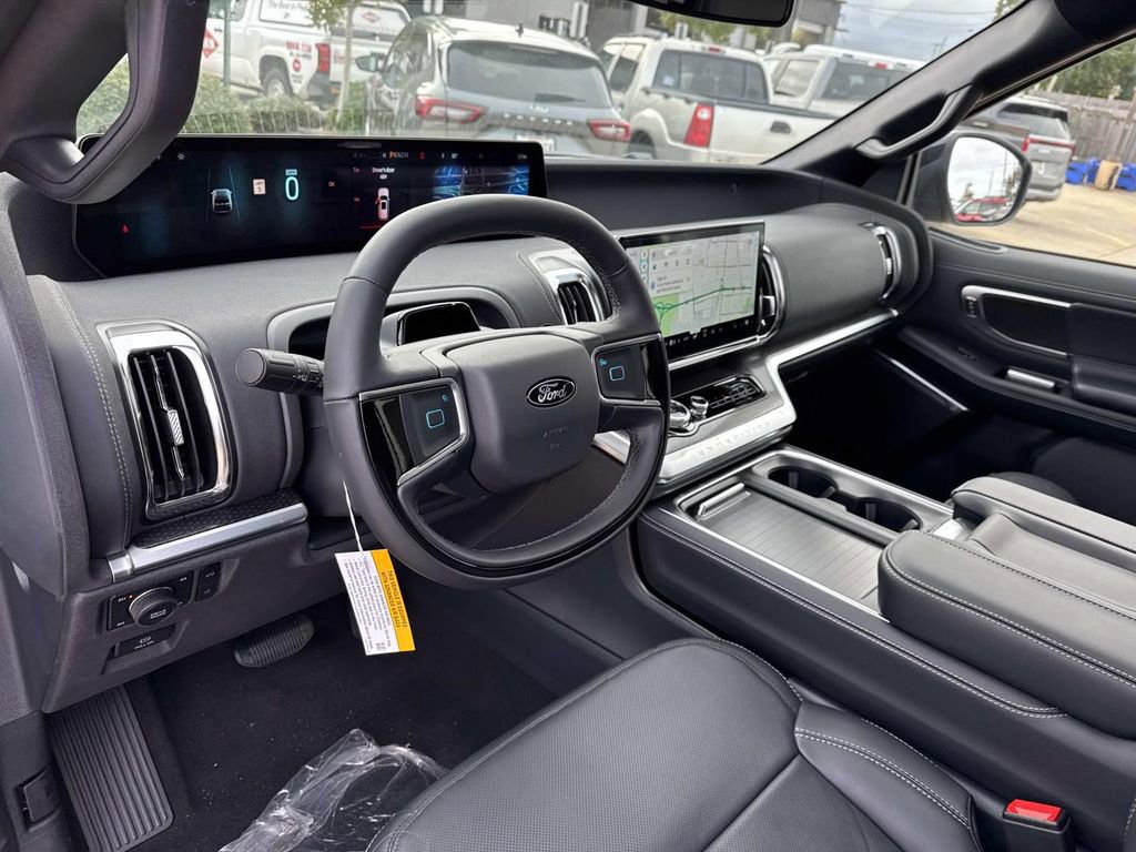 New 2025 Ford Expedition Platinum w/ Stealth Performance Package image 7