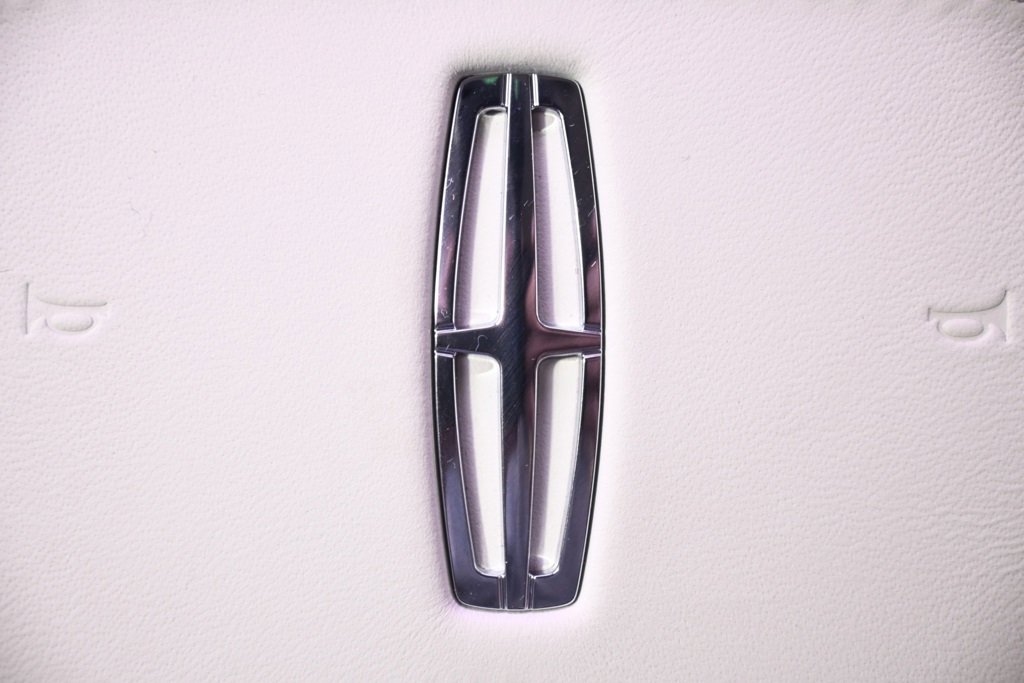 New 2026 Lincoln Nautilus Black Label image 32