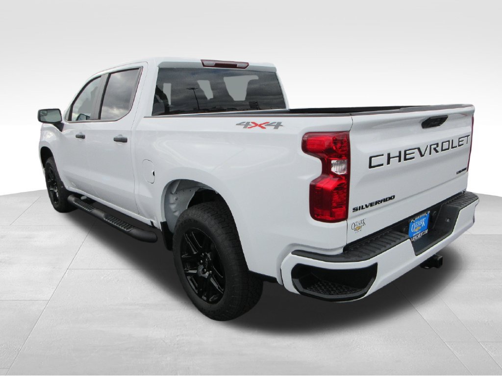 New 2026 Chevrolet Silverado 1500 Custom w/ Turbomax Blackout Package AWD/4WD image 4