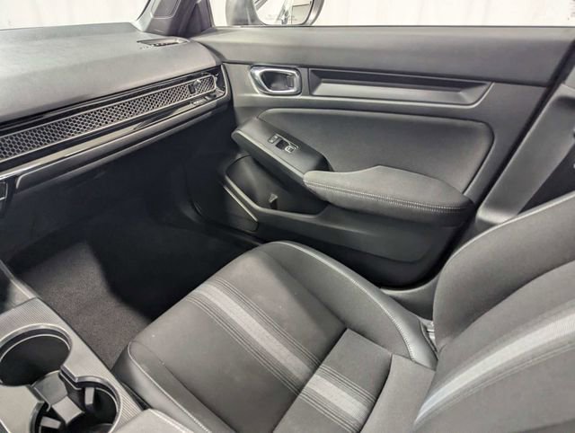 Used 2022 Honda Civic Sport image 8