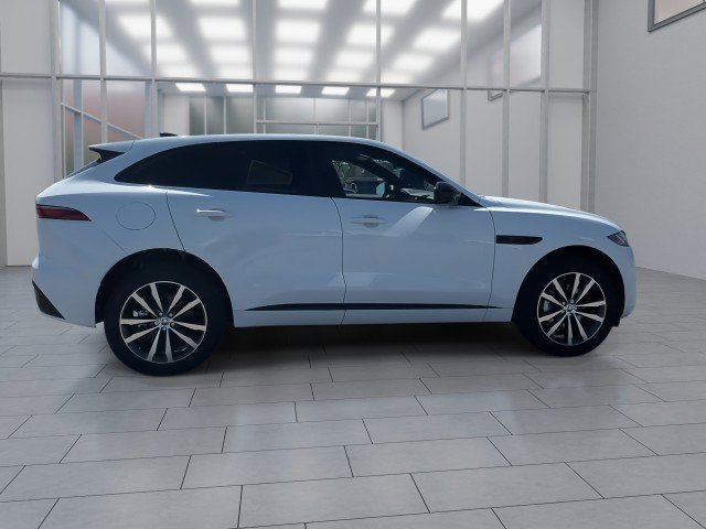 New 2025 Jaguar F-PACE R-Dynamic S image 9