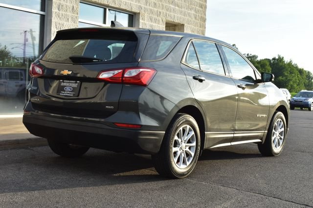 Used 2019 Chevrolet Equinox LS AWD/4WD image 14