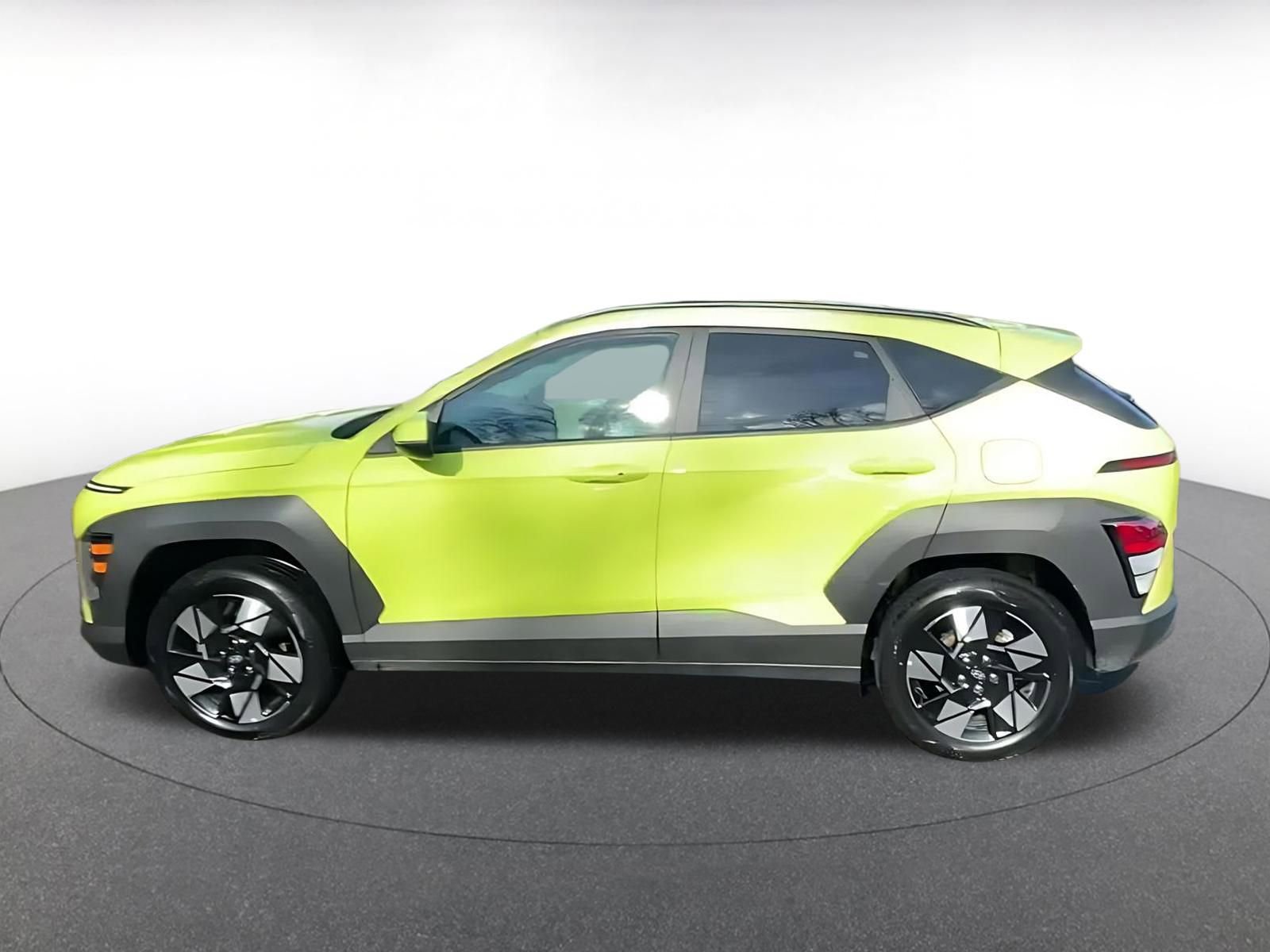 Used 2025 Hyundai Kona SEL image 10